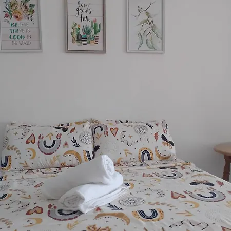 Lm Trav Accommodation And Reservation Services